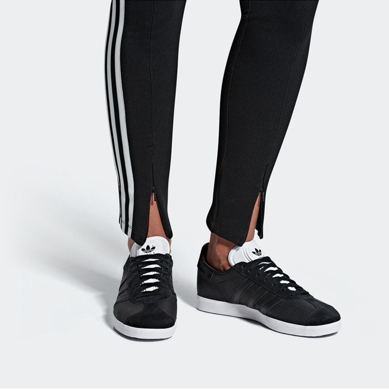 (WMNS) adidas Gazelle 'Black White' B41662