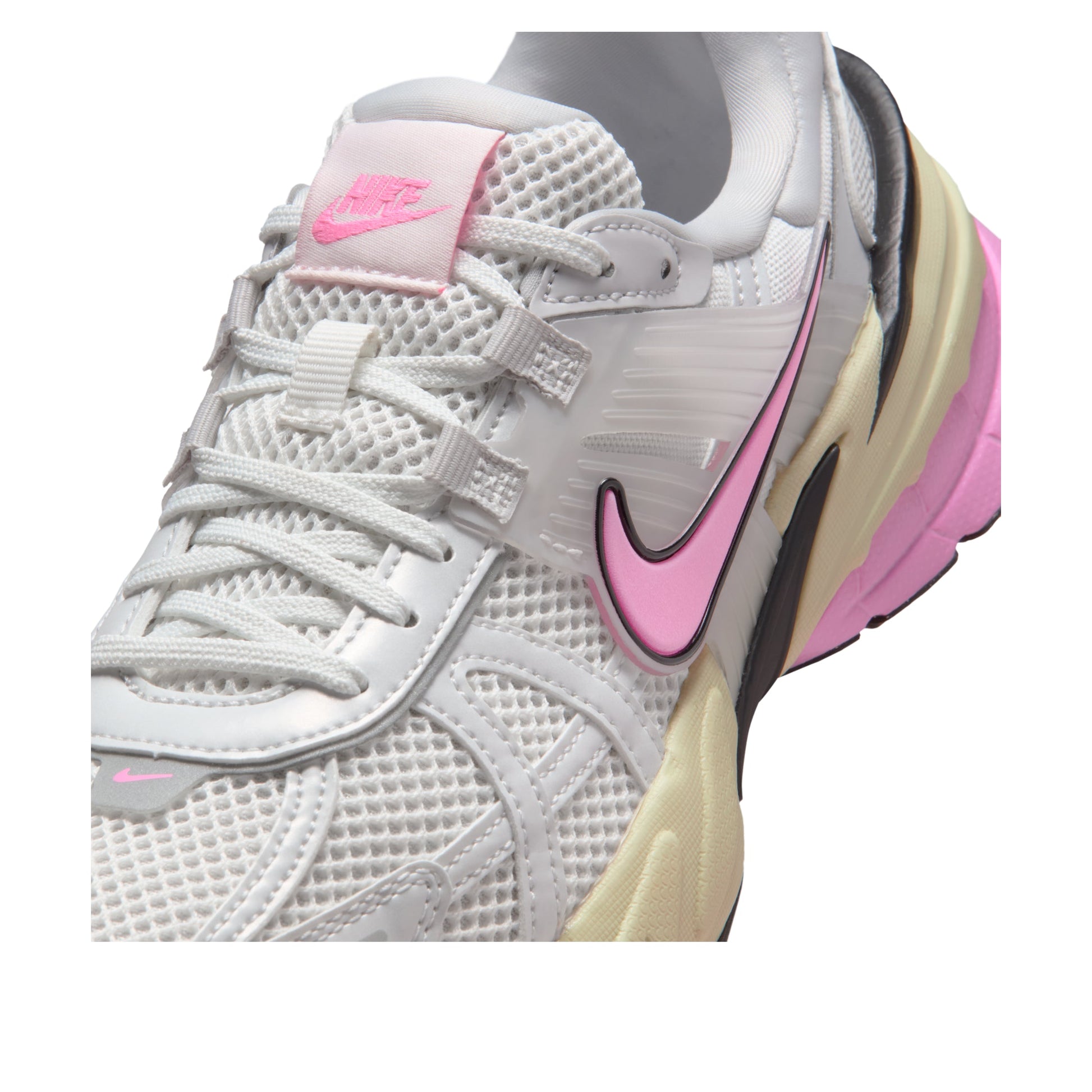 (WMNS) Nike V2K Run 'Summit White Vast Grey Pink Spell' FD0736-114