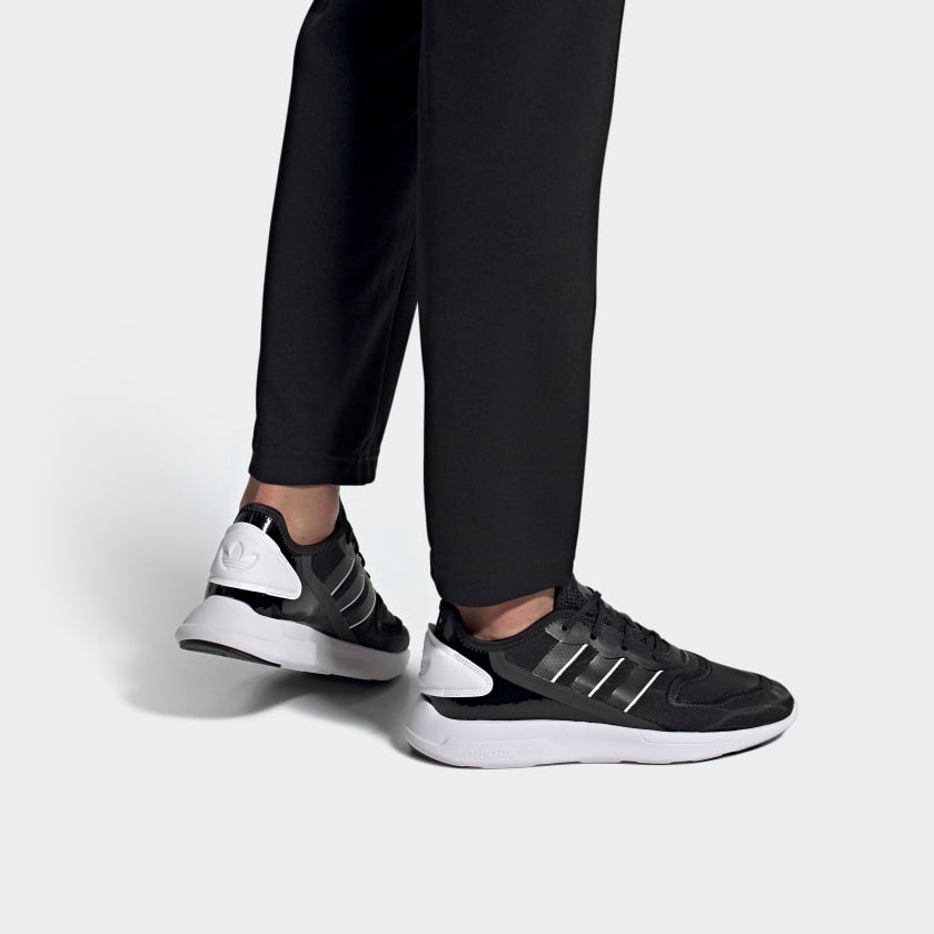 (WMNS) adidas ZX 2K Florine 'Black White' FW0088
