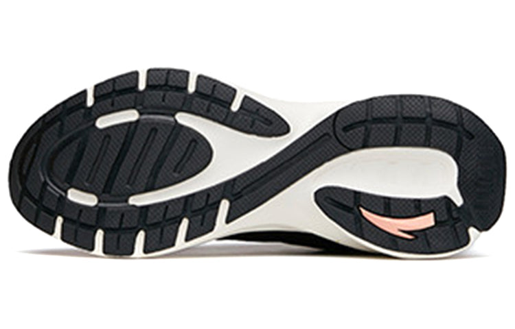 (WMNS) ANTA Chuang 1.5 'Black White' 122135586-10