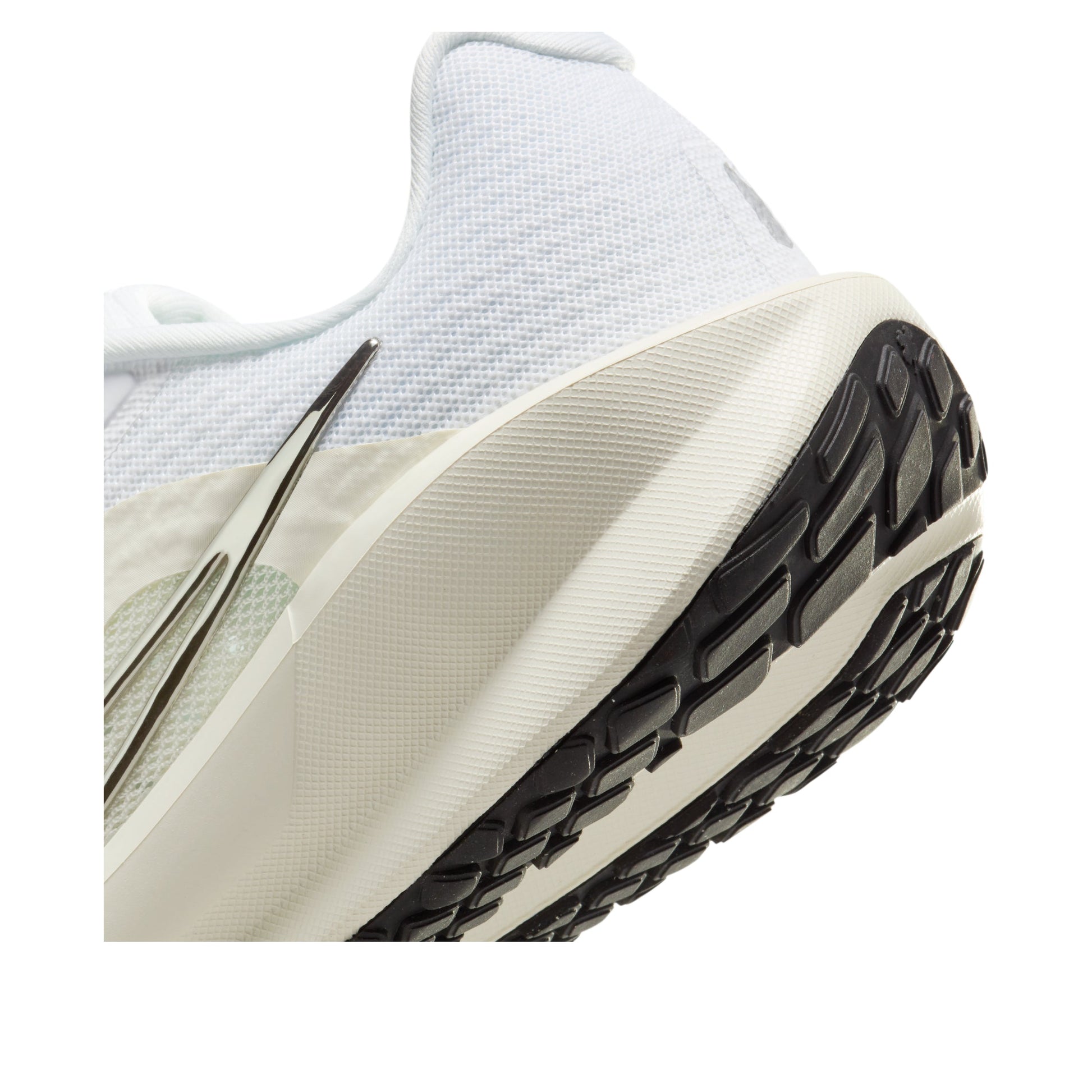 (WMNS) Nike Downshifter 13 'White Metallic Silver' FD6476-100