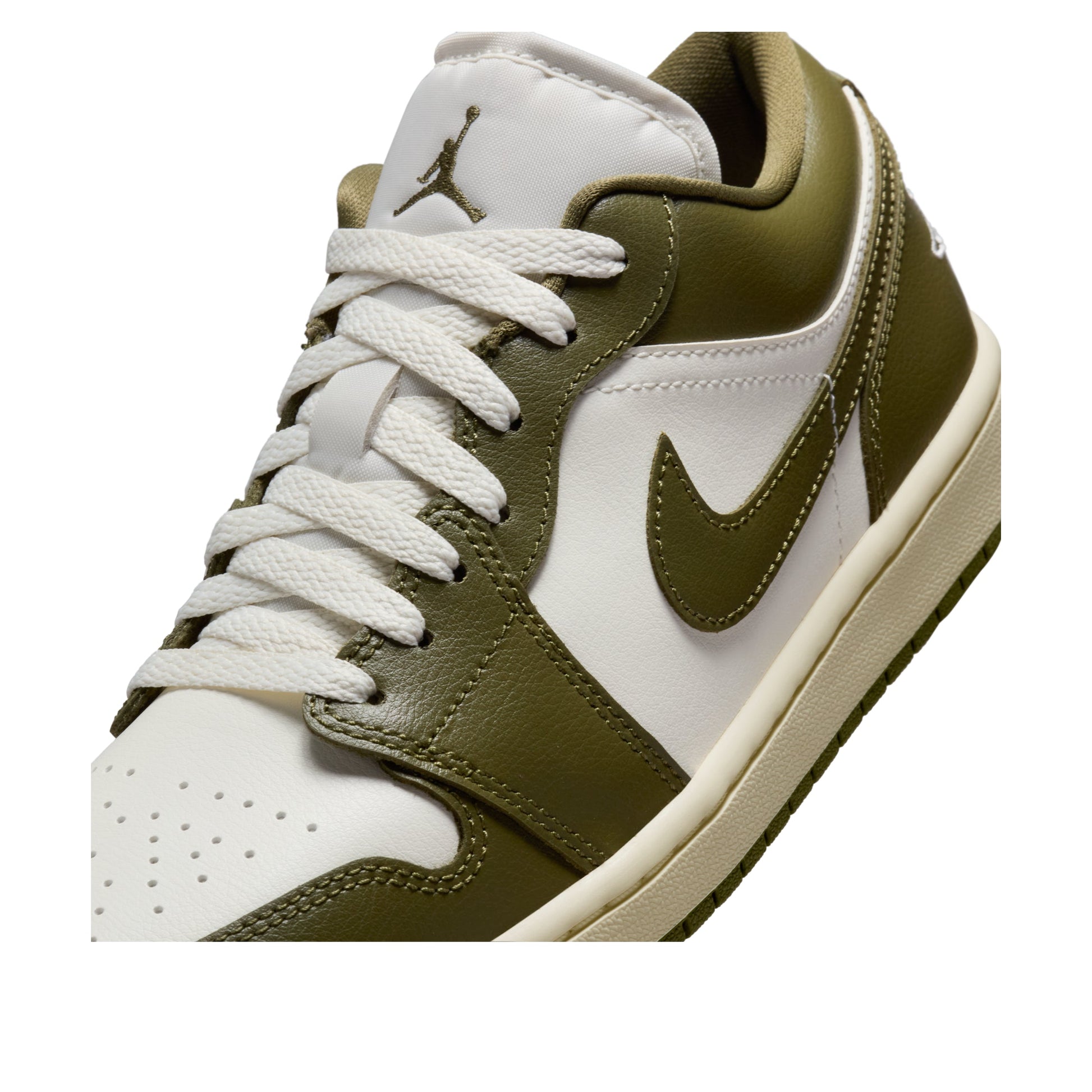 (WMNS) Air Jordan 1 Low 'Medium Olive' DC0774-122