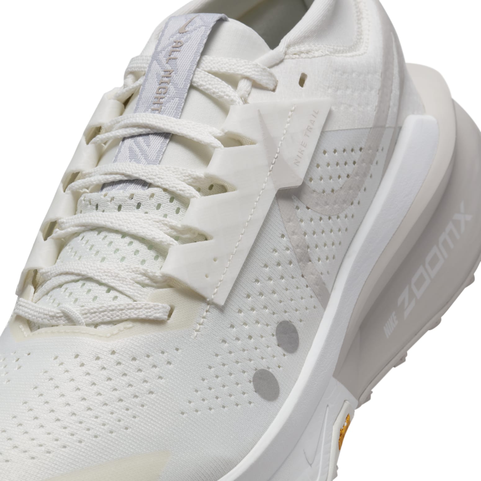 Nike ZoomX Zegama 2 'Sail Light Orewood Brown' FD5190-102