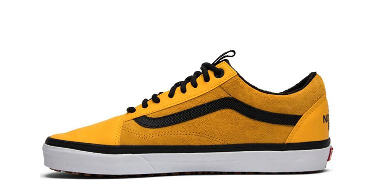 Vans Old Skool MTE DX The North Face Yellow VA348GQWI
