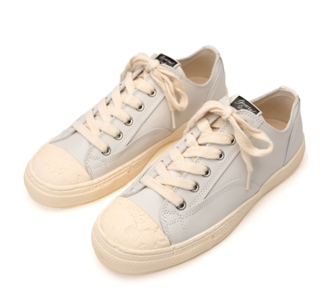 Maison MIHARA YASUHIRO PAST Sole 6 - Hole Leather Low-top Sneaker 'White' S09FW202-WHT