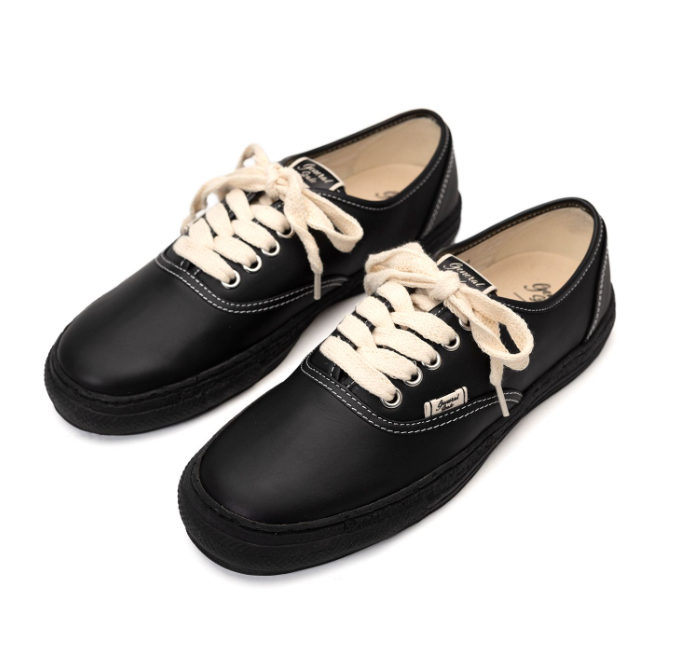 Maison MIHARA YASUHIRO PAST Sole 5 - Hole Leather Low-top Sneaker 'Black' S09FW203-BLKBLK