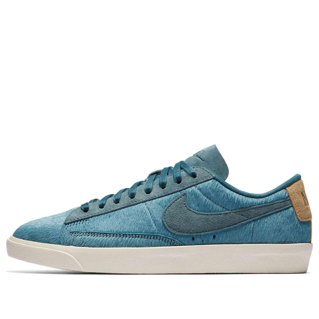 (WMNS) Nike Blazer Low LX 'Fashion Week' AA2017-001