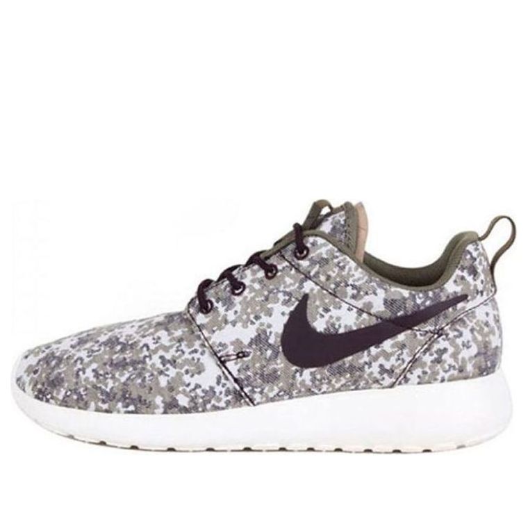 (WMNS) Nike Roshe Run Premium 'Digi Camo - Port Wine' 525321-600