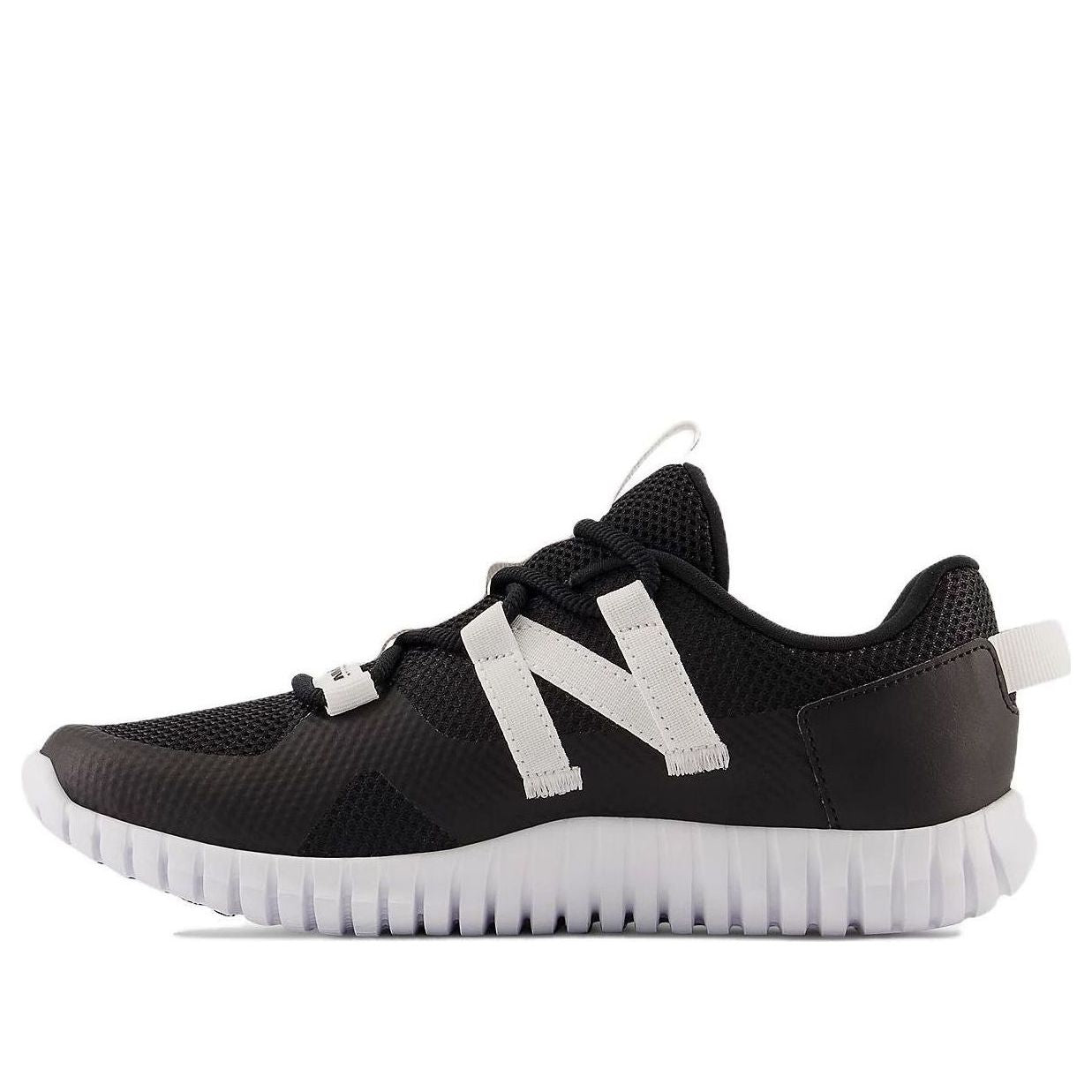 (GS) New Balance Playgruv v2 Bungee 'Black White' GTPGRVAC