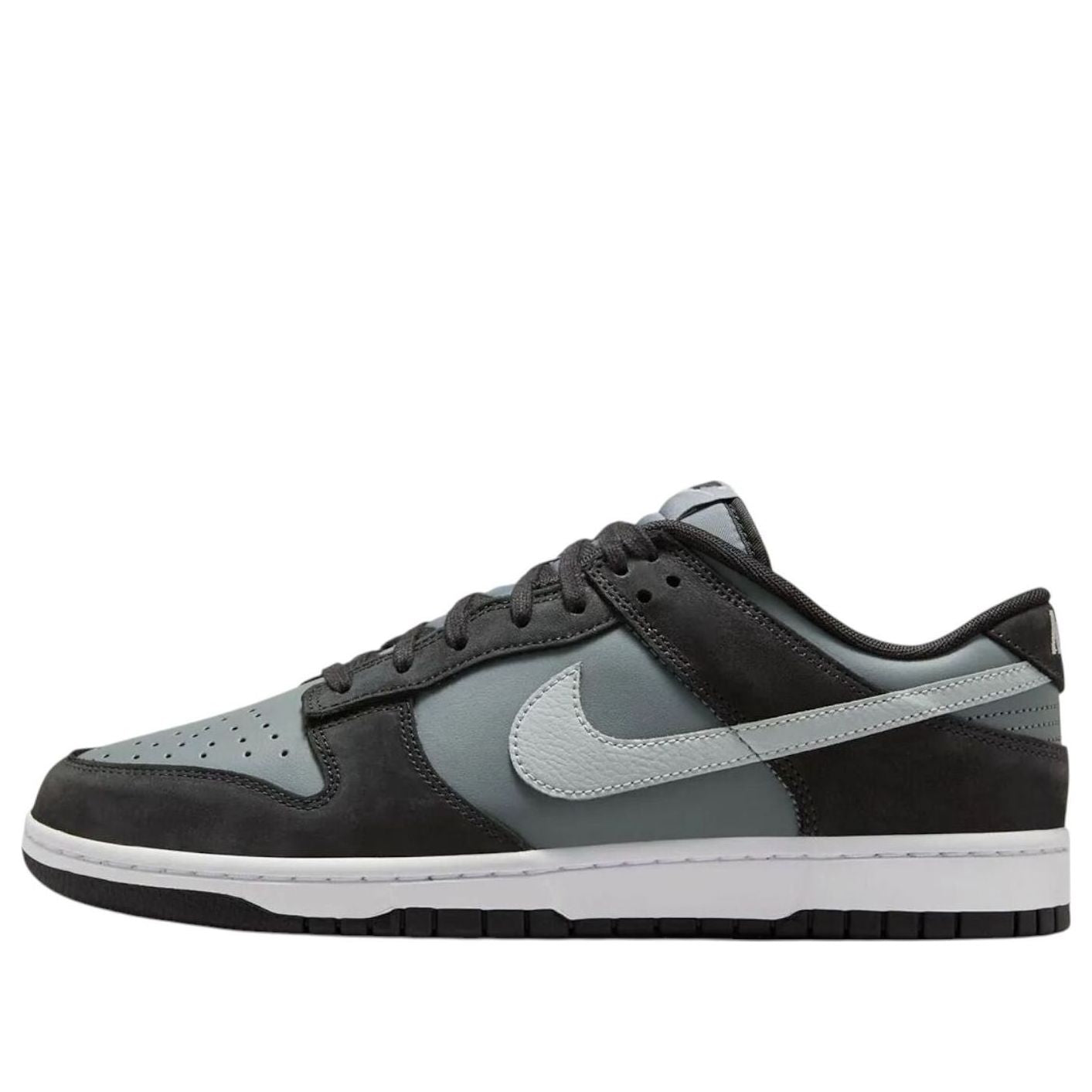 Nike Dunk Low 'Black Light Smoke Grey' IB3079-001