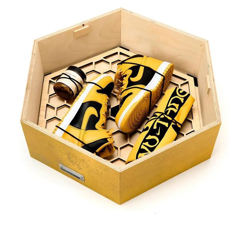 Nike Dunk High 'Wu-Tang Special Box 2024' HJ4320-001-S-BOX